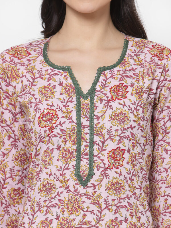 Hand Embroidered Maroon and Pink Sweetheart Neck Hand Block Printed Kurta